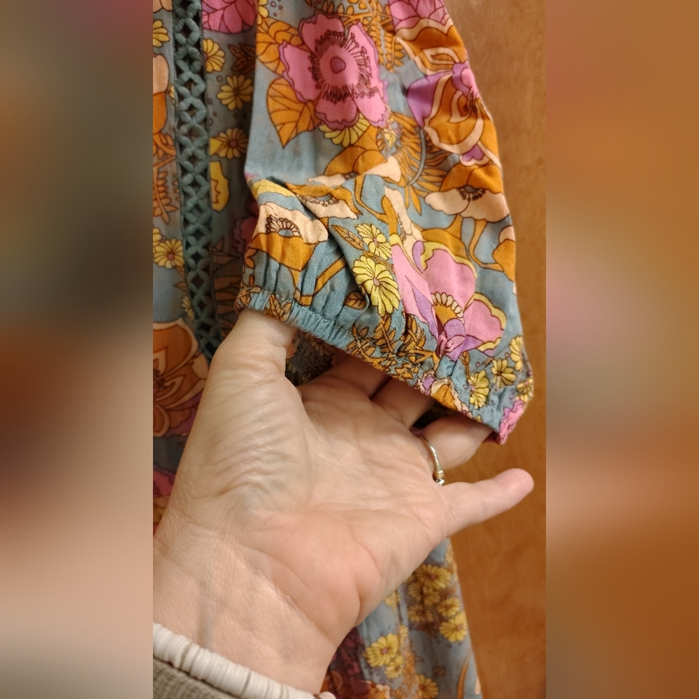 RusttyDustty Boho Floral V-Neck Mini Dress - Picture 5 of 8